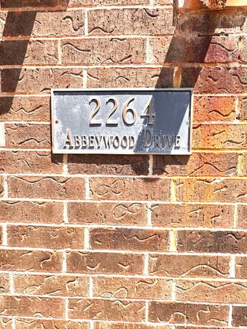 2264 Abbeywood Drive A, Lisle, IL 60532