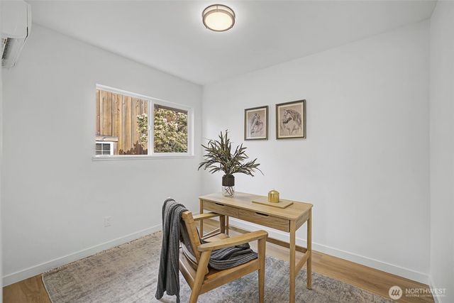 8844 16th Avenue SW, Seattle, WA 98106