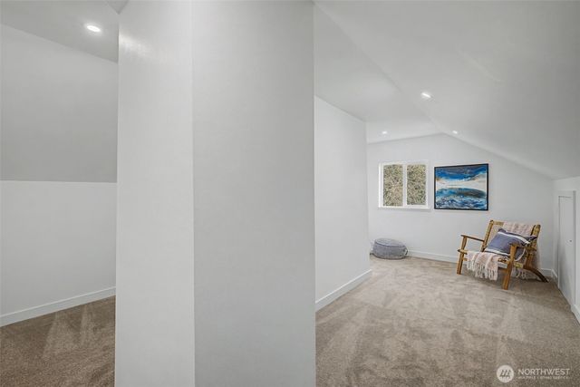 8844 16th Avenue SW, Seattle, WA 98106