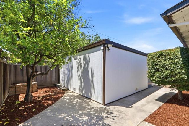 2349 Carlton Avenue, San Jose, CA 95124