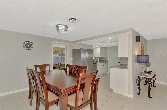 361 FALKLAND ROAD, Venice, FL 34293