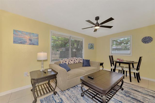 361 FALKLAND ROAD, Venice, FL 34293