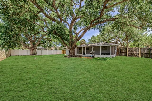 361 FALKLAND ROAD, Venice, FL 34293