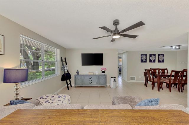 361 FALKLAND ROAD, Venice, FL 34293