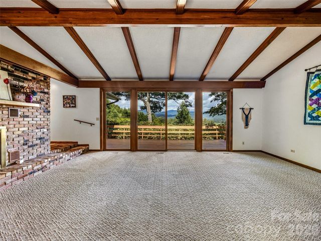 252 Middlemount Road, Pisgah Forest, NC 28768