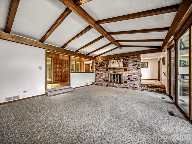 252 Middlemount Road, Pisgah Forest, NC 28768