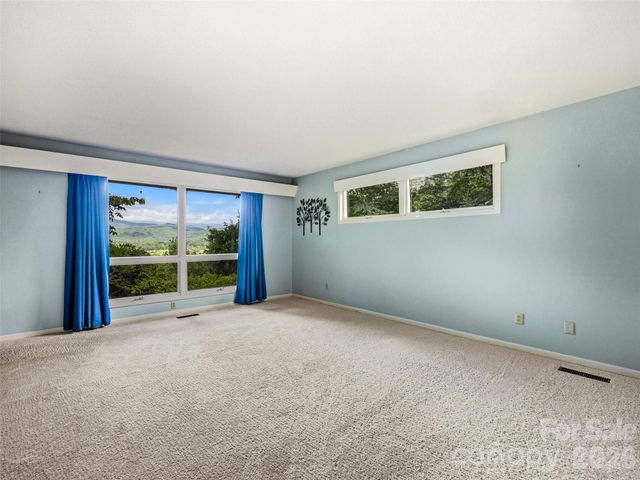 252 Middlemount Road, Pisgah Forest, NC 28768