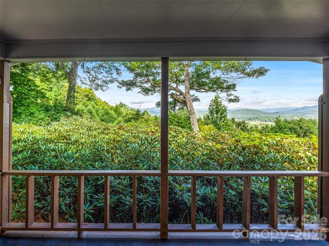 252 Middlemount Road, Pisgah Forest, NC 28768