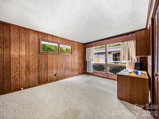 252 Middlemount Road, Pisgah Forest, NC 28768