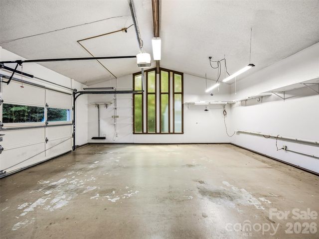 252 Middlemount Road, Pisgah Forest, NC 28768