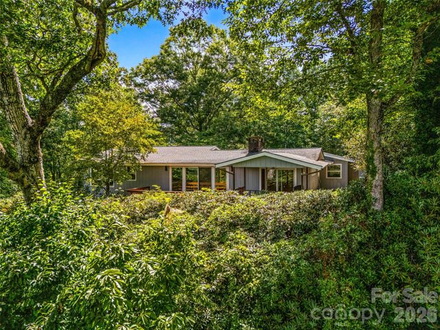 252 Middlemount Road, Pisgah Forest, NC 28768