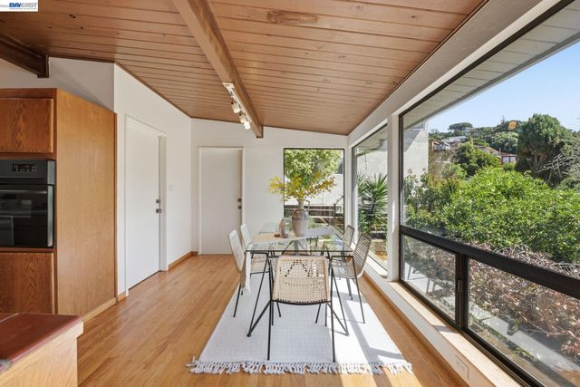 1649 Julian Dr, El Cerrito, CA 94530