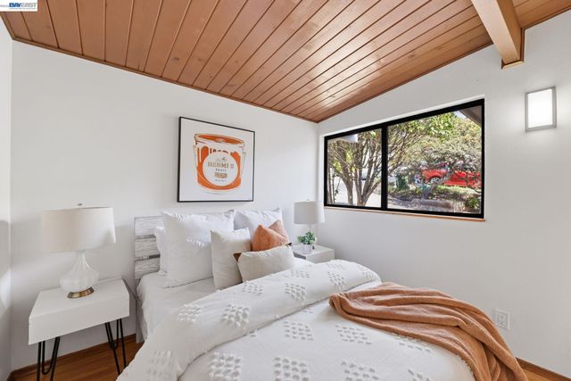 1649 Julian Dr, El Cerrito, CA 94530