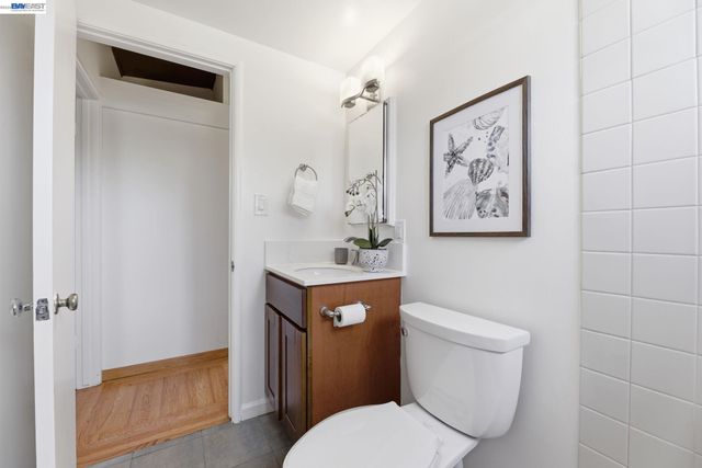 1649 Julian Dr, El Cerrito, CA 94530