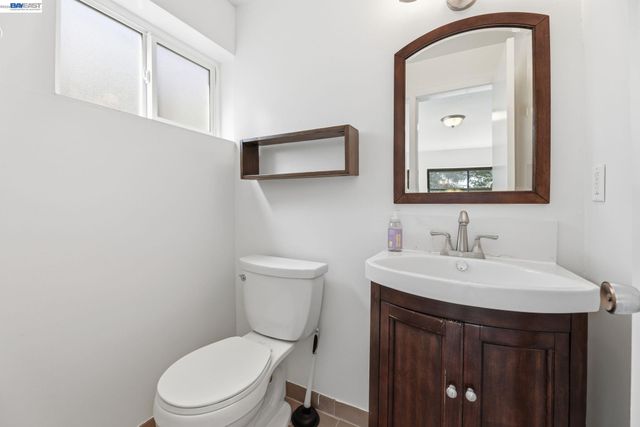 1649 Julian Dr, El Cerrito, CA 94530