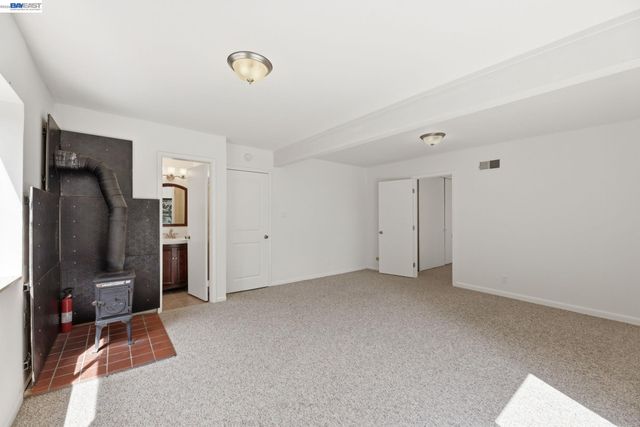 1649 Julian Dr, El Cerrito, CA 94530