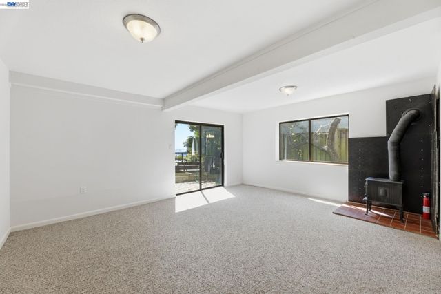 1649 Julian Dr, El Cerrito, CA 94530