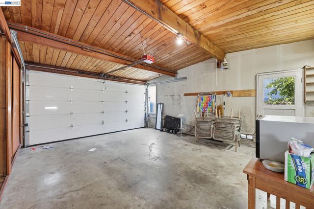 1649 Julian Dr, El Cerrito, CA 94530