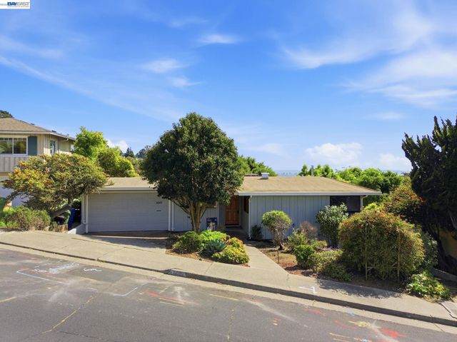 1649 Julian Dr, El Cerrito, CA 94530