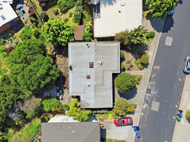 1649 Julian Dr, El Cerrito, CA 94530