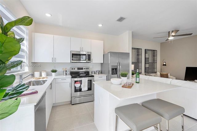 16228 SW 291st St, Homestead, FL 33033