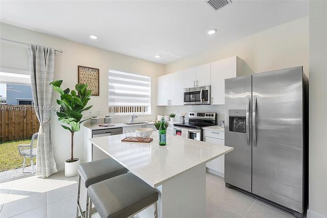 16228 SW 291st St, Homestead, FL 33033