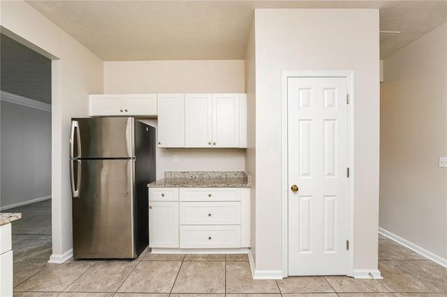 827 Shadow Lake Drive, Lithonia, GA 30058