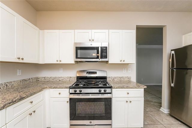 827 Shadow Lake Drive, Lithonia, GA 30058