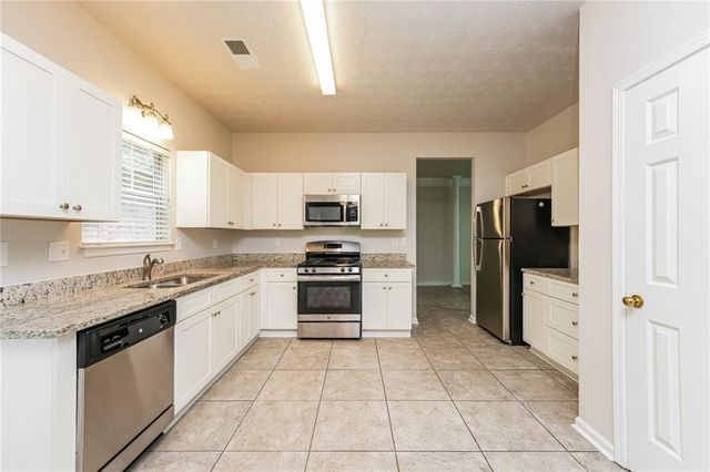827 Shadow Lake Drive, Lithonia, GA 30058