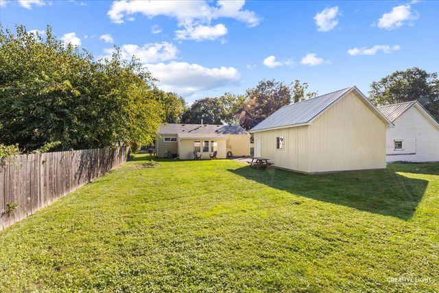 1114 S President Street, Wheaton, IL 60189