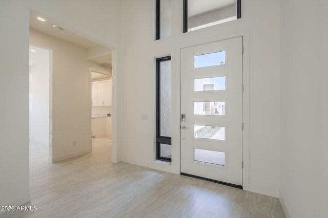 14125 E HIGHLAND Avenue, Fountain Hills, AZ 85268