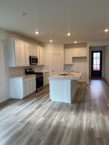 21519 Banpo Bend Drive, Cypress, TX 77433