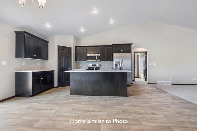 1278 PUTNAM DRIVE, Pulaski, WI 54162