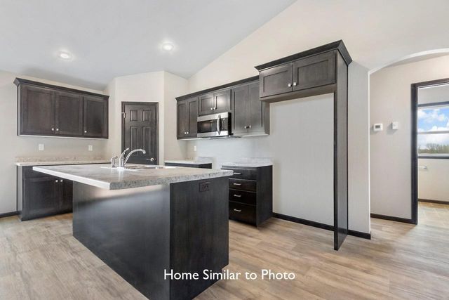 1278 PUTNAM DRIVE, Pulaski, WI 54162