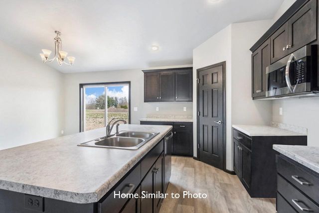1278 PUTNAM DRIVE, Pulaski, WI 54162