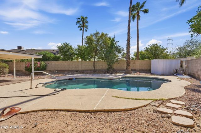 10795 E BECKER Lane, Scottsdale, AZ 85259