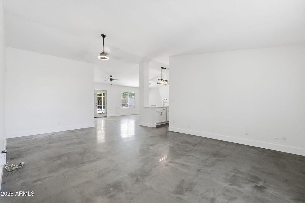 10795 E BECKER Lane, Scottsdale, AZ 85259 — photo 2