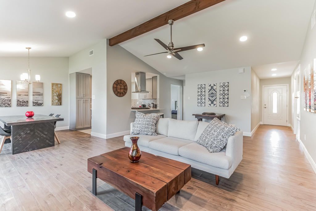 11406 Ruffed Grouse DR, Austin, TX 78758