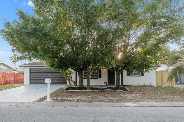 9135 SUFFOLK LANE, Port Richey, FL 34668
