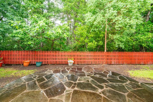 129 Salt Meadow Lane, Summerville, SC 29483