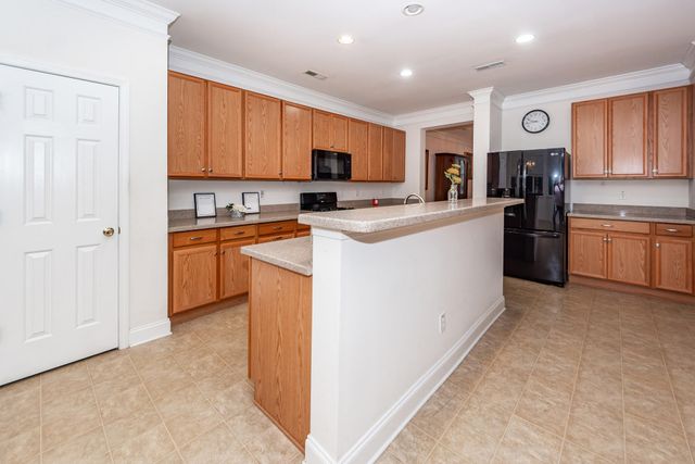 129 Salt Meadow Lane, Summerville, SC 29483