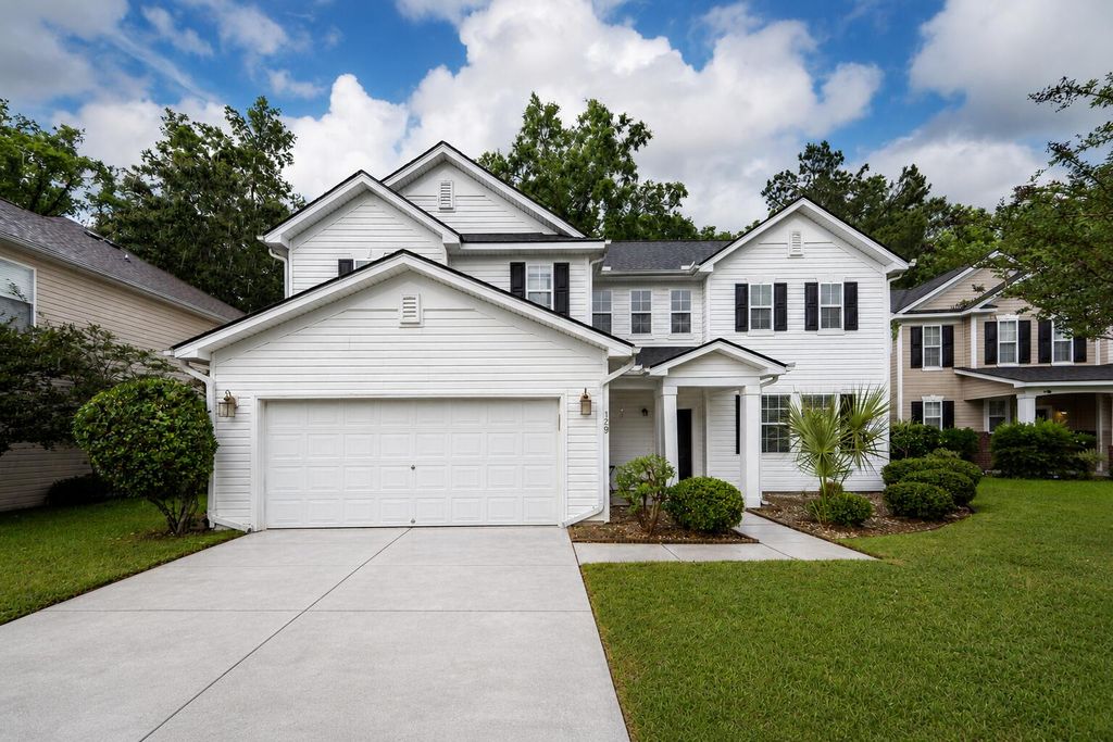 129 Salt Meadow Lane, Summerville, SC 29483