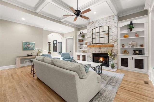 1225 Waterfall Lane, Acworth, GA 30101