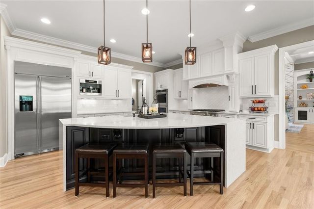 1225 Waterfall Lane, Acworth, GA 30101