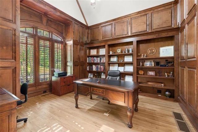 1225 Waterfall Lane, Acworth, GA 30101
