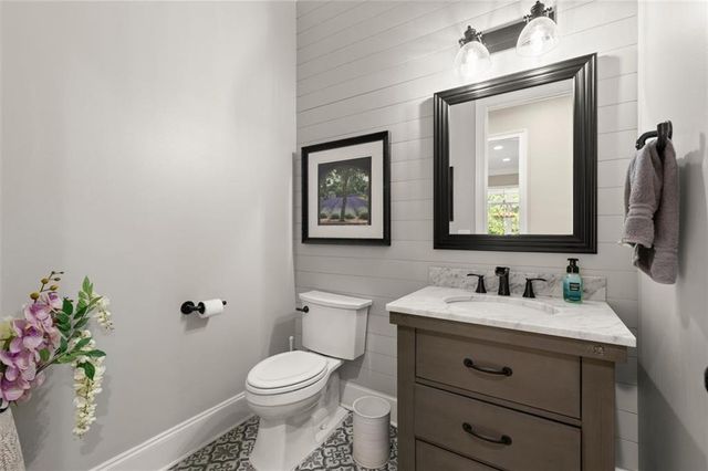 1225 Waterfall Lane, Acworth, GA 30101