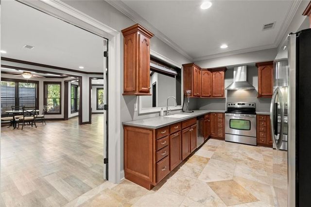 1225 Waterfall Lane, Acworth, GA 30101