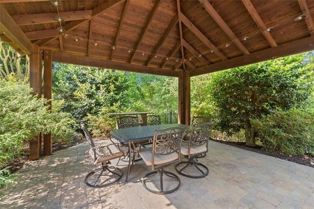 1225 Waterfall Lane, Acworth, GA 30101