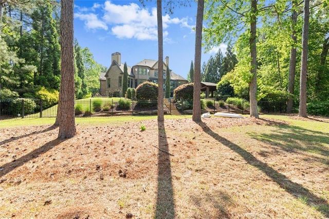 1225 Waterfall Lane, Acworth, GA 30101