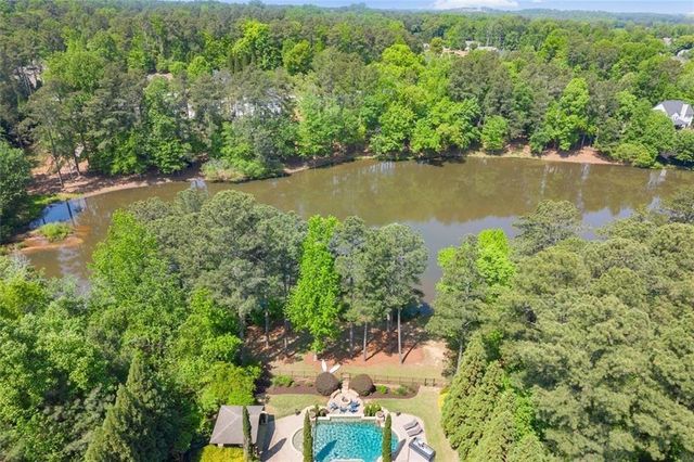 1225 Waterfall Lane, Acworth, GA 30101